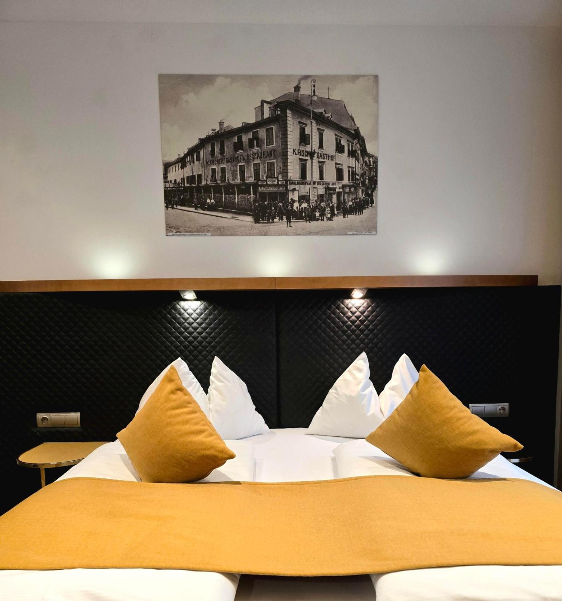 Boutique Hotel Goldenes Lamm Villach Exterior photo
